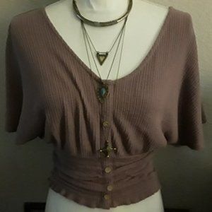 Ribbed l Butterfly sleeve blouse